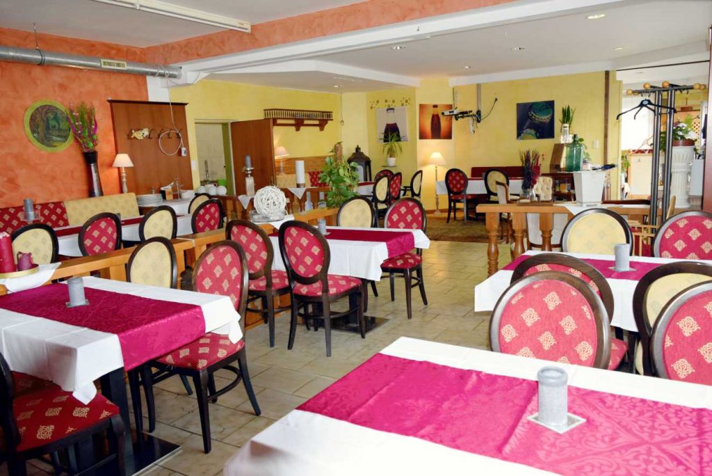 Gasthaus-Cafe-Raststation-Erikas-Stueberl-Mureck Saal