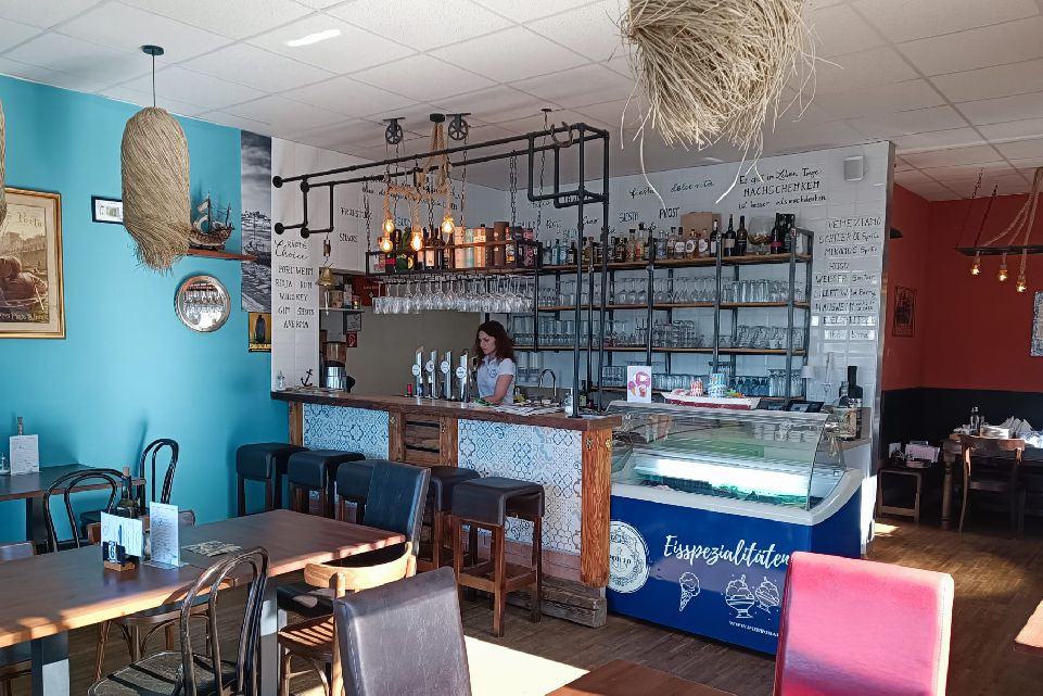 Porto Cafe Bar Events Gratwein Saal 2025 Gastgeber am Murradweg 2025
